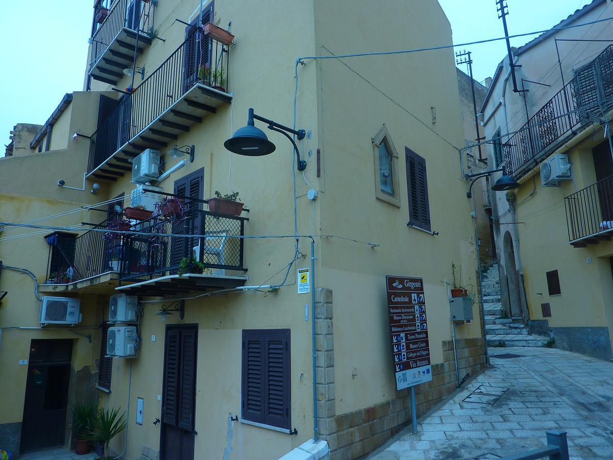 Duomo Rent Room & Flat Agrigento Ngoại thất bức ảnh