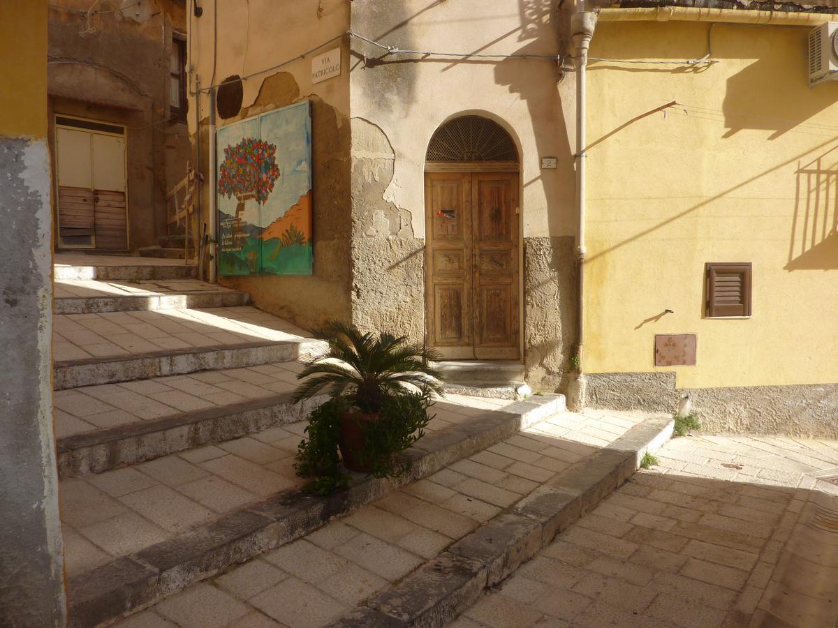 Duomo Rent Room & Flat Agrigento Ngoại thất bức ảnh
